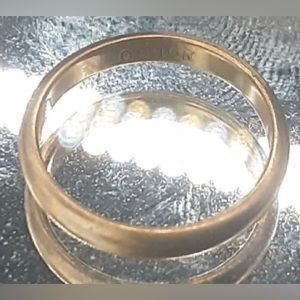 10K (417) Gold Small Ring - 1.15 grams